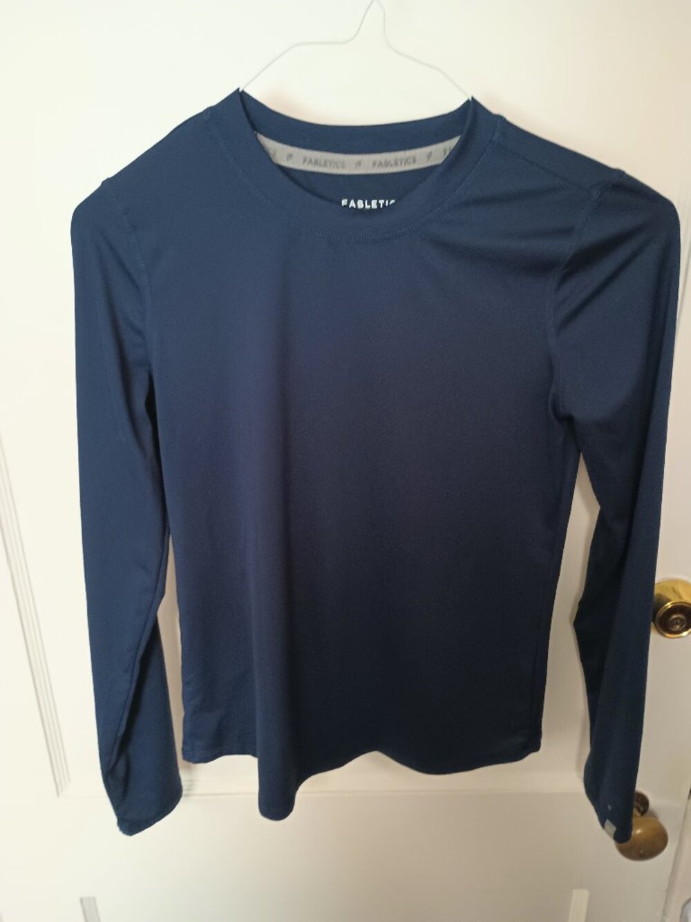 Womens Fabletics Scrubs Top-Extra Small